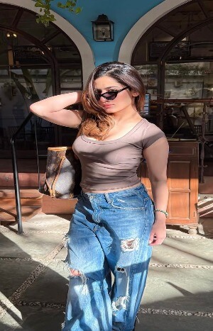 VIP call girl in Bhopal